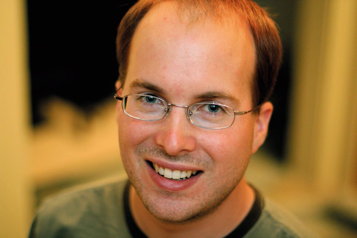 Zaposleni številka 23 pri Googlu, Paul Buchheit, velja za očeta elektronske pošte Gmail.