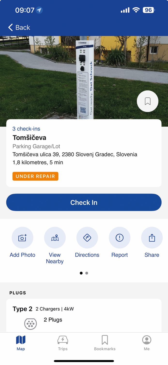 Polnjenje električnega avtomobila