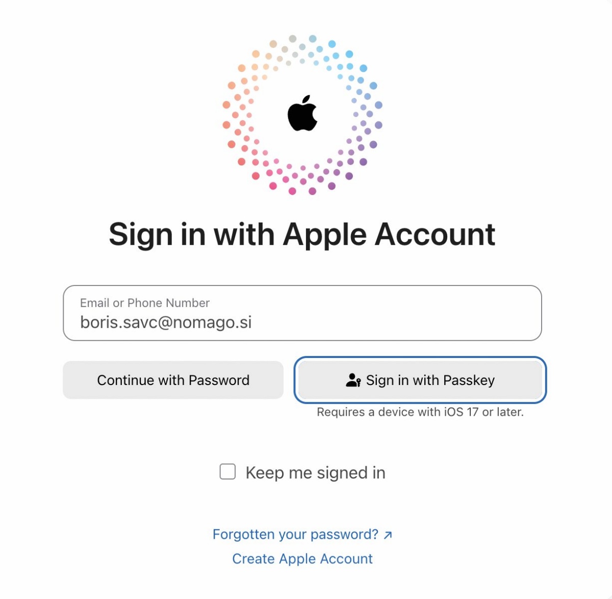 Preprosto in varnejšo prijavo na spletišču iCloud.com zagotavlja geslo nove generacije »Passkey«.