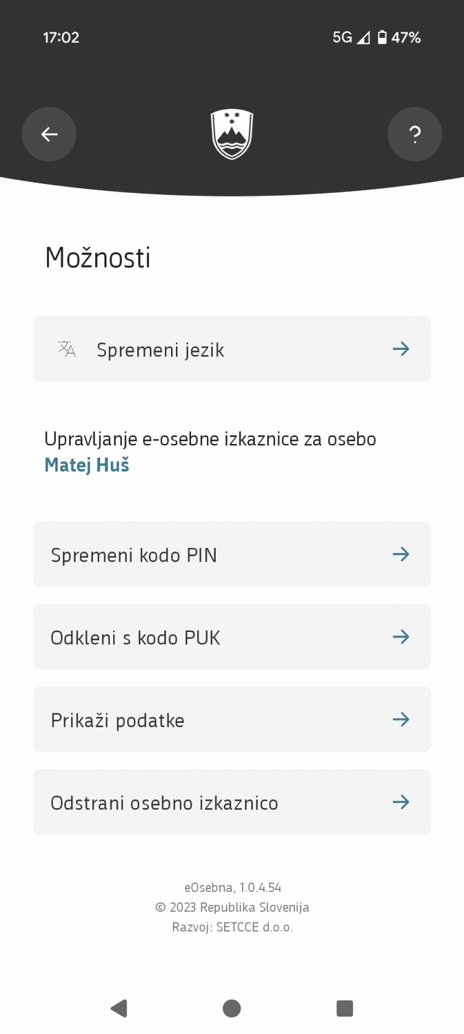 Aplikacija eOsebna omogoča upravljanje elektronskega dela osebne izkaznice.