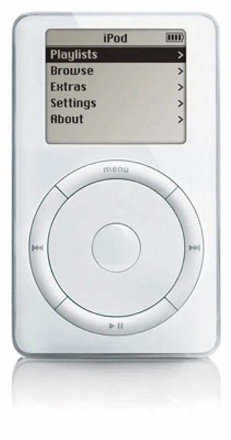 Čeprav je Apple glasbo prodajal v digitalnem zapisu AAC, so na predvajalniku iPod vladali MP3.