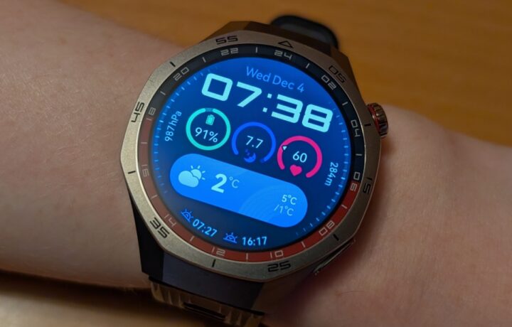 Ura Huawei Watch GT5 Pro.
