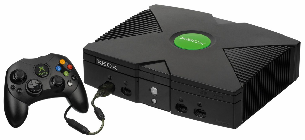 Microsoft se je v boj za prevlado na igričarskem trgu spustil leta 2001 s konzolo, ki je obljubljala tako moč kot udobje.